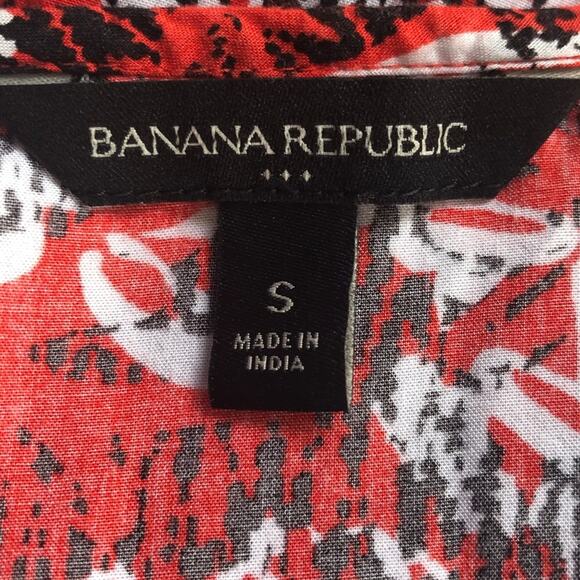 Banana Republic Shorts Romper Faux Wrap Red and Black Floral size Small - Picture 9 of 16